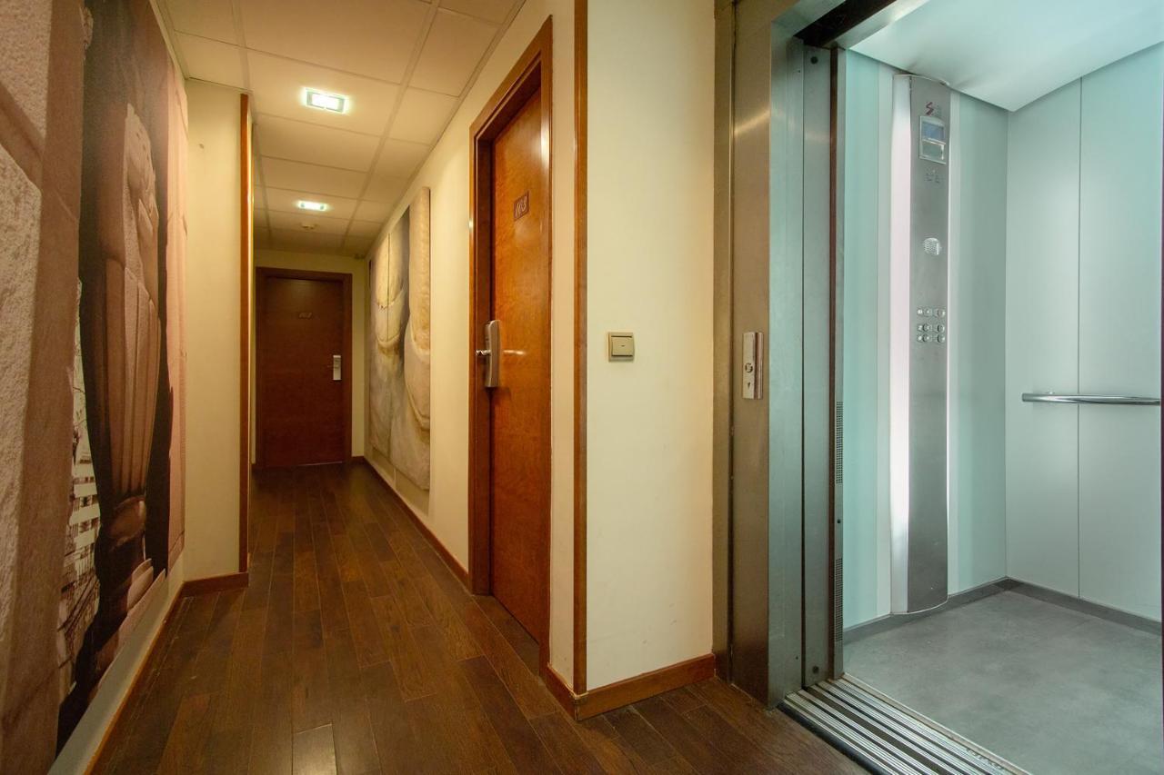Hostal Los Canteros Golmayo Bagian luar foto