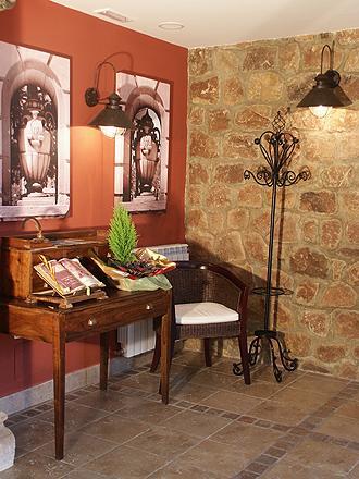 Hostal Los Canteros Golmayo Bagian luar foto